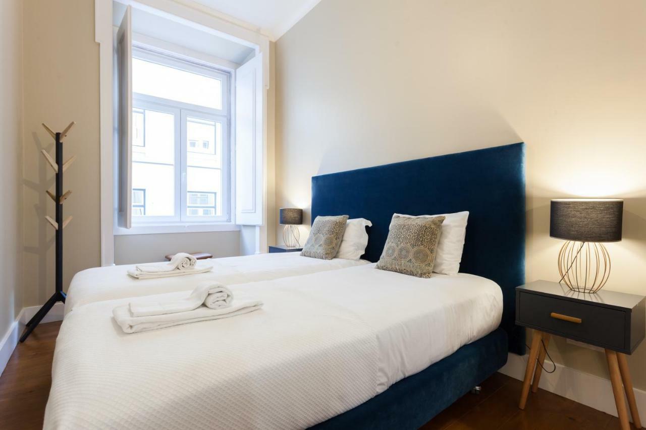 Baixa Vintage Three-Bedroom Apartment - By Lu Holidays Lisboa Eksteriør billede
