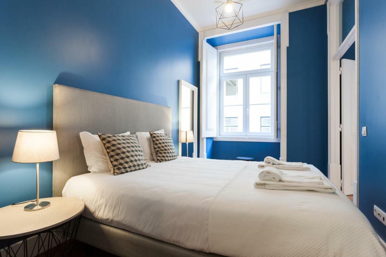 Baixa Vintage Three-Bedroom Apartment - By Lu Holidays Lisboa Eksteriør billede
